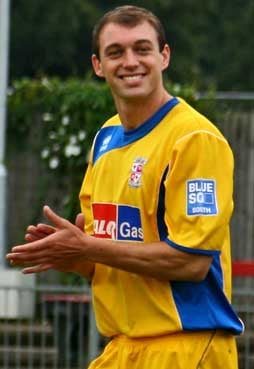 Cards new-boy Brett Johnson talks up Woking team-mates