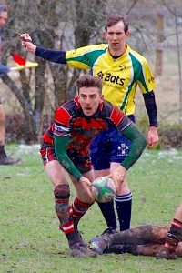 Alisdair Hamilton-Wilkes sent off in loss to London French