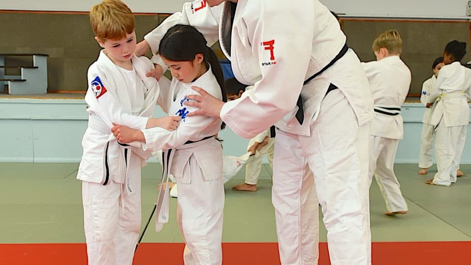 Commonwealth champ's new success wokingnewsandmail.co.uk