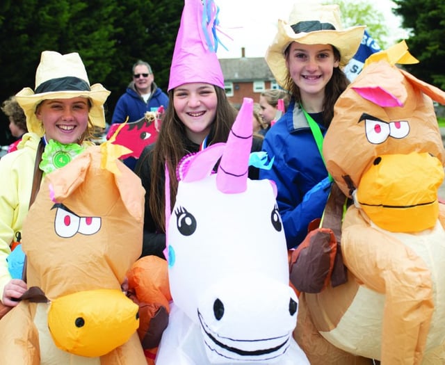 Thousands turn out for wild Chobham Carnival