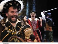Off with her head ! A new take on history
