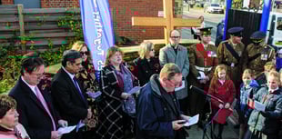 Knaphill marks Armistice Day