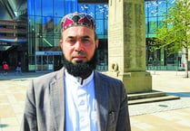 Woking Imam performs call to prayer against Coronavirus