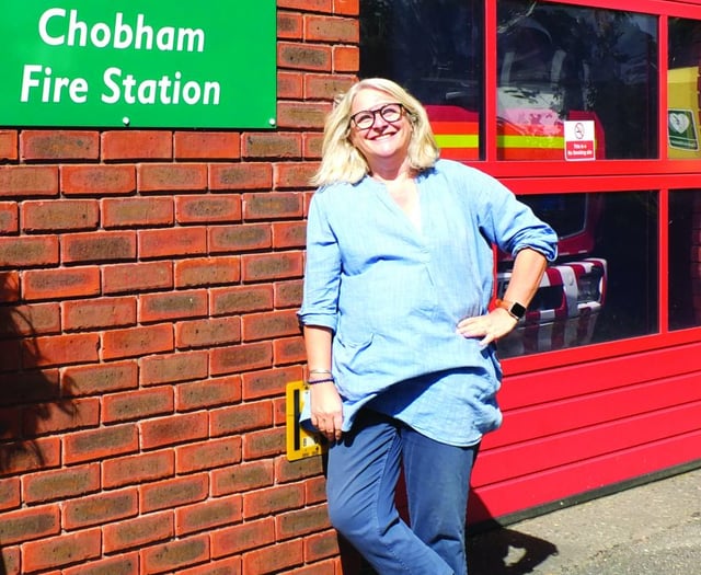 Thousands sign petition against cuts to fire service