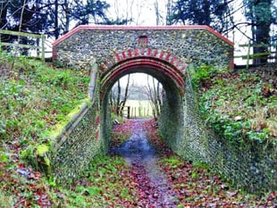 Discover the ornate Lovelace bridges