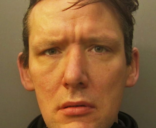 Man hid in shop for hours and then stole £4,000 from safe