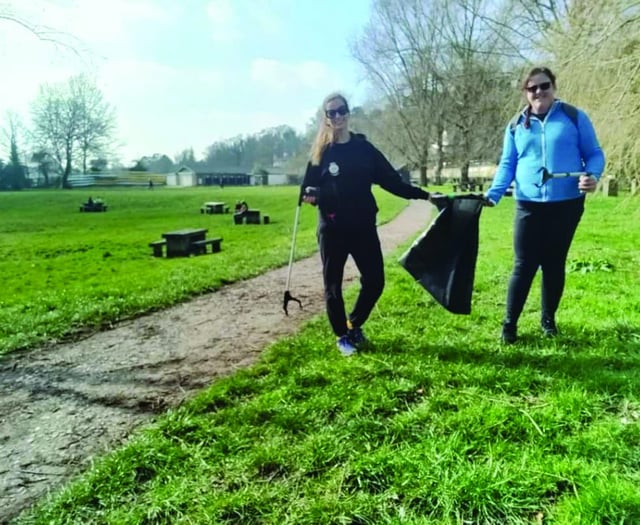 Friends set up walking group to tackle littering