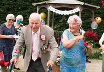 Couple say ‘I do’ again, 71 years on
