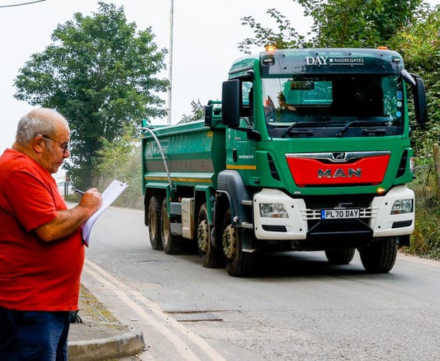 Support ‘builds fast’ for campaign against HGV access road scheme