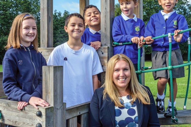 Oaktree and Hermitage Schools welcome new executive headteacher ...