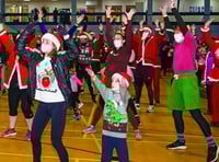 Festive fun run boosts funds for hospice