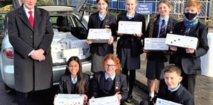 Pupils fill boxes of joy