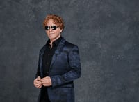 Simply Red still holding back the years with up-tempo Sandown set