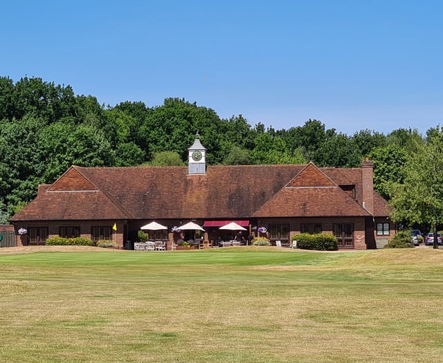 Plans to redevelop golf club into retirement homes