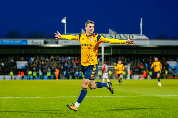 Pádraig Amond celebrates scoring against Scunthorpe United on 14 January.