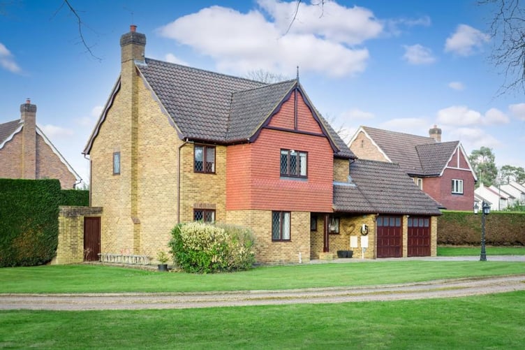 woking auction
