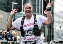 Elaine set to run London Marathon for the hospice