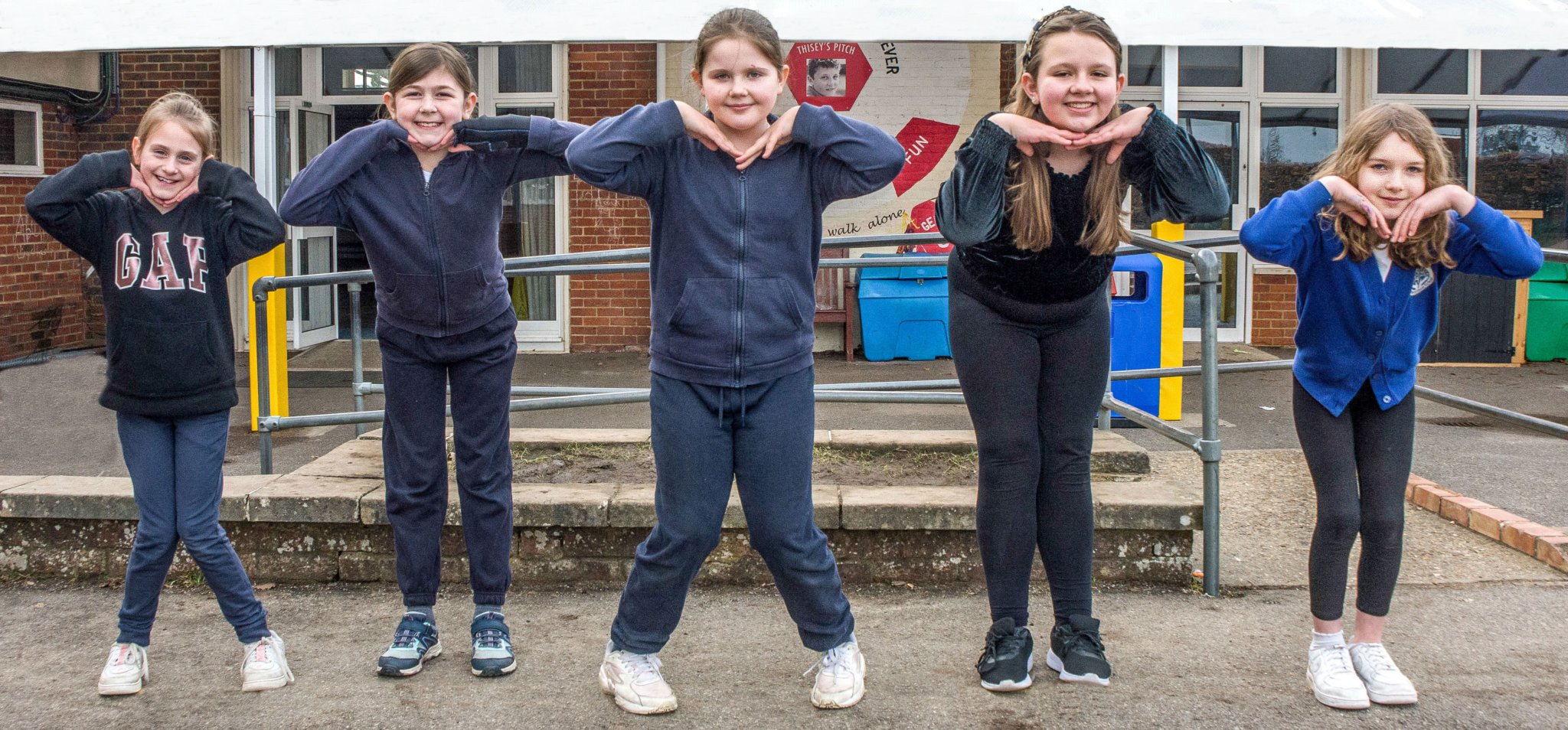 Knaphill school pupils enjoy feel-good factor