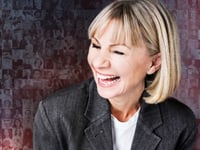Best-selling author's show pays tribute to incredible women