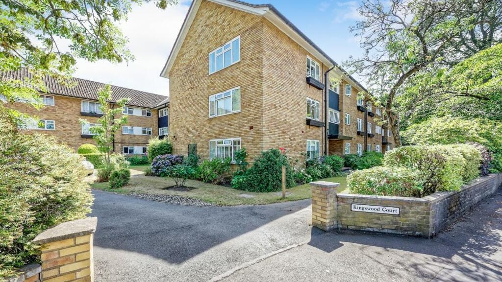 Woking's cheapest apartments for rent costing £1,000pcm or less