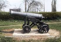 Peeps into the Past: Cannon unveiled as memorial to Queen Victoria 