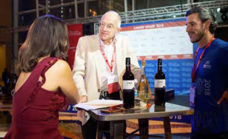 Ian Howard talking triathlon at Canary Wharf.