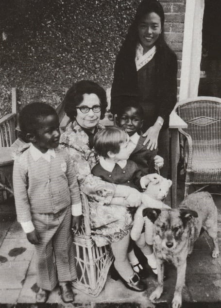  The image on the cover of the book Joyce’s Ockenden, by Pamela Watkins, published by Broadmead Paperback in 1993