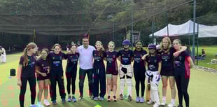 Valley End routed by Banstead to end their championship challenge