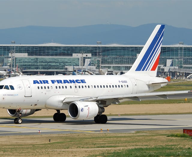 Farnborough Airport reveals plans to double flights at weekends