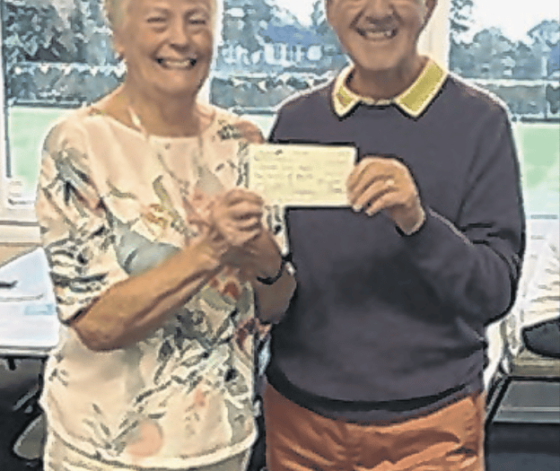 Bowls club members raise £650 to support dementia sufferers 