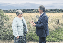 Environment secretary visits Byfleet to discuss flood alleviation scheme