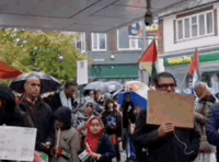 Eighty attend Middle East vigil held in Woking town centre