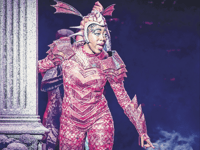 Italia Conti graduate plays starring role at New Victoria Theatre