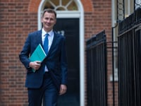 Jeremy Hunt retains seat 
