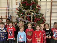 West End school's Christmas jumper event helps Save the Children