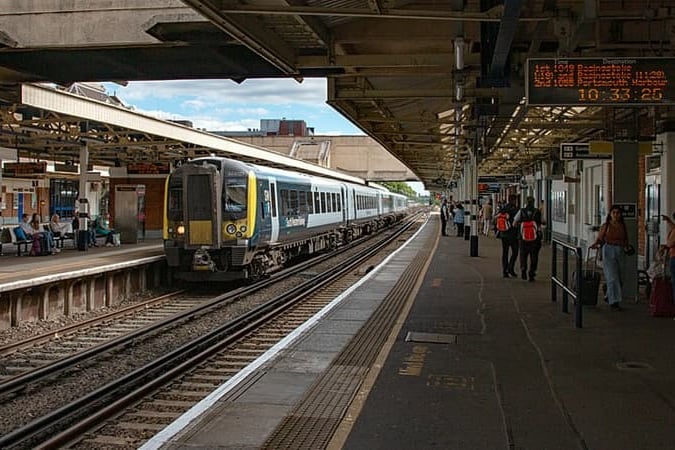 Woking railway station