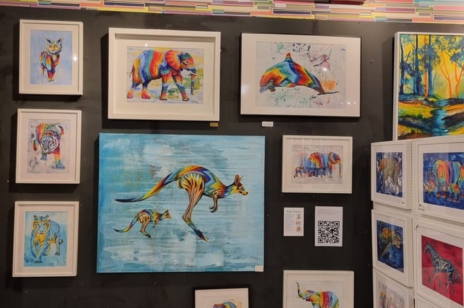 Amazing rainbow animals- originals and prints from Raph Thomas