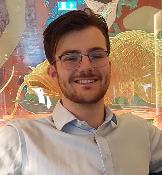 Danny Sampson, Labour candidate for Knaphill