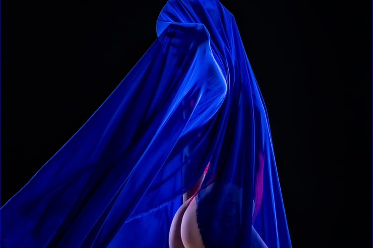 Blue, Red and a Bit of Bum by Steve Morris