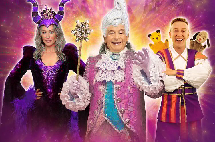 Faye Tozer, Christopher Biggins and Richard Cadell
