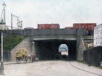 Peeps into the Past: Complaints about Victoria Arch go back 120 years