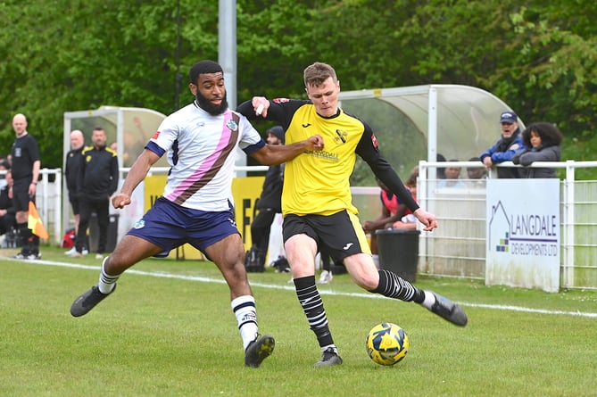 Caleb Wright in action for Westfield against Corinthian Casuals (Photo: Westfield FC)