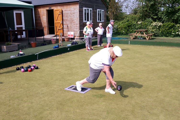 Mayford Hall Bowls Club slipped to two defeats this week