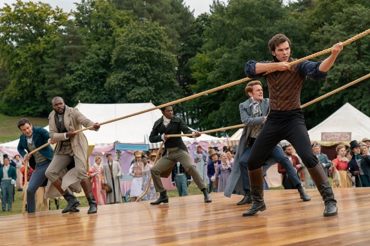 Colin (Luke Newton) leads the men in trying to prevent the hot air balloon from causing catastrophe