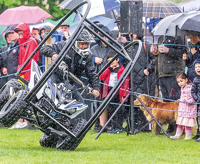 Apply to Chobham Carnival Association for share of £5,000 pot 