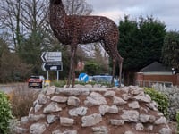 West End celebrates spectacular new sculpture