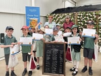 Garden centre helps Horsell pupils harvest potatoes 