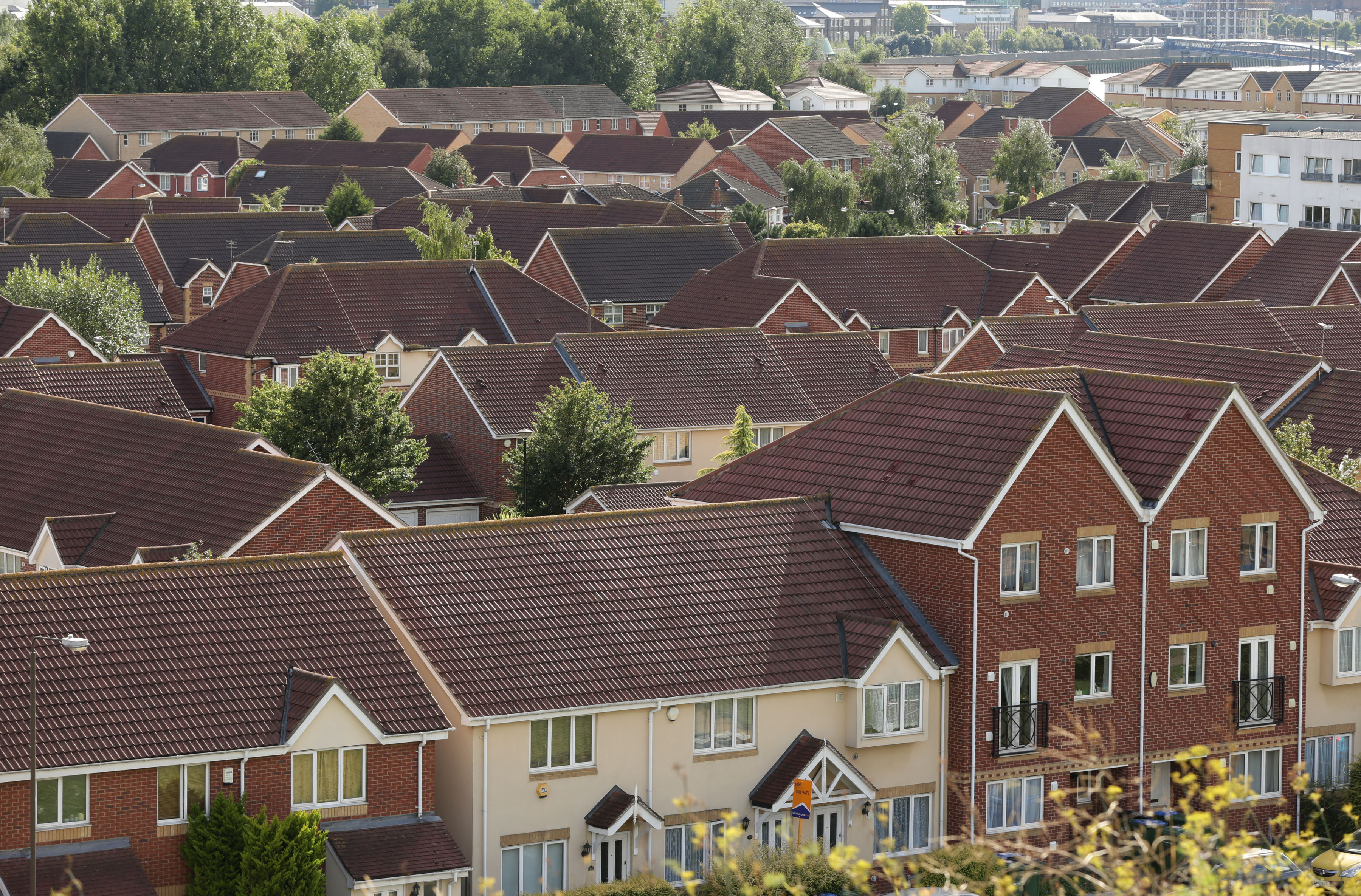 Institute for Fiscal Studies calls for council tax reform – as Woking residents lose out due to "absurd" system