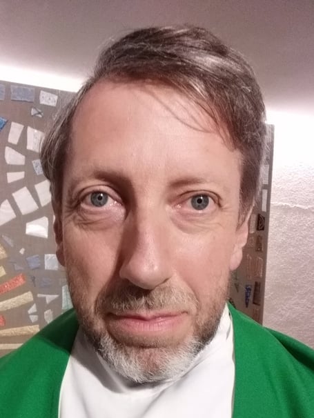 Canon Robert Esdaile