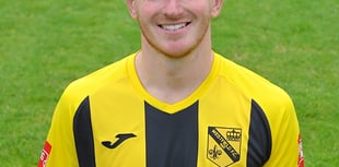 Crossley rues 'fine moments' after Yellas slip to defeat